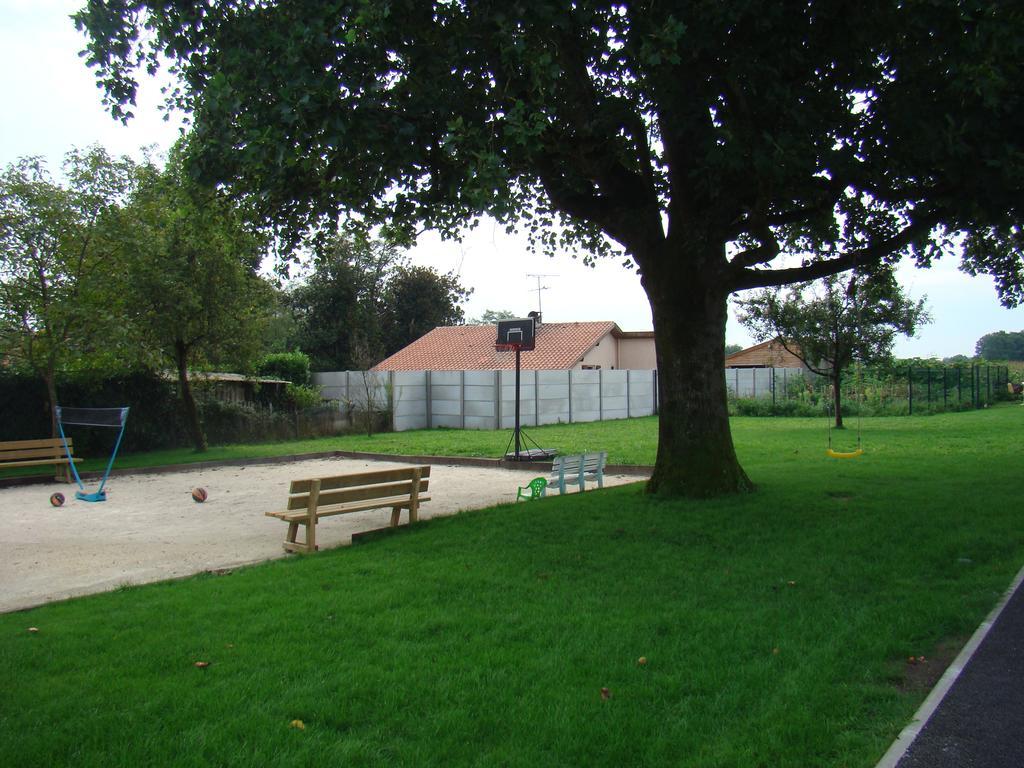 Les Gites Malidri Pontonx-sur-lʼAdour Zimmer foto